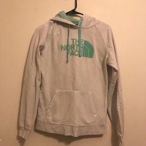 Women’s Northface Hoodie